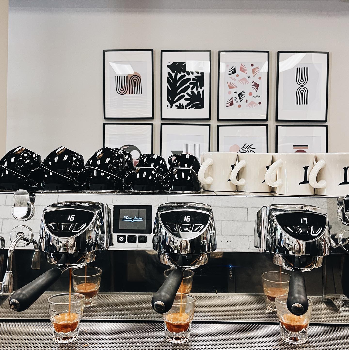 espresso machine with shots pulling minnesota wholesale coffee