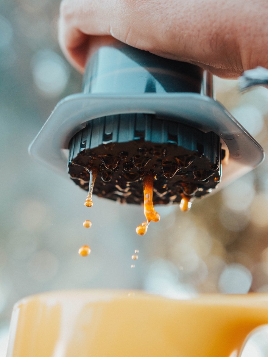 How to Make Coffee with an Aeropress - Tapestry Coffee